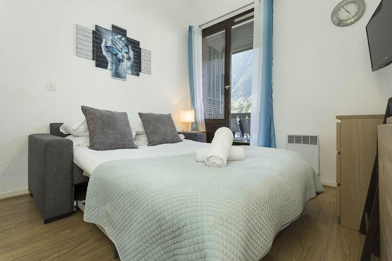 Apartment Forclaz 4B - Alpes Travel - Central Chamonix - Sleeps 4 Exterior foto